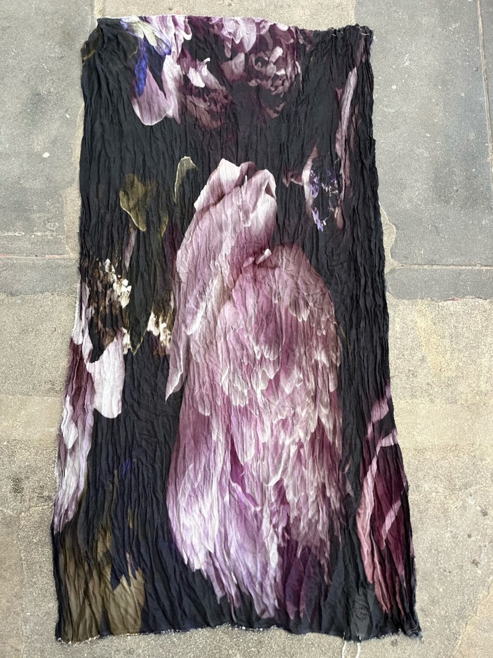 813 Ottotredici Floral Scarf
